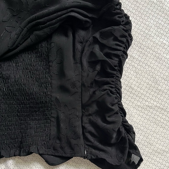 ASTR the Label Tonina Square Neck Puff Sleeve Top S - Picture 7 of 14